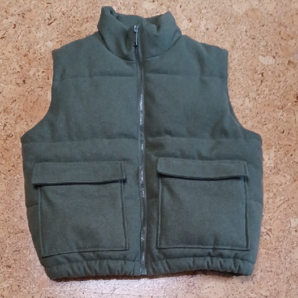 BoohooMan Men's Green Faux Suede Funnel Neck Oversized Vest Size L